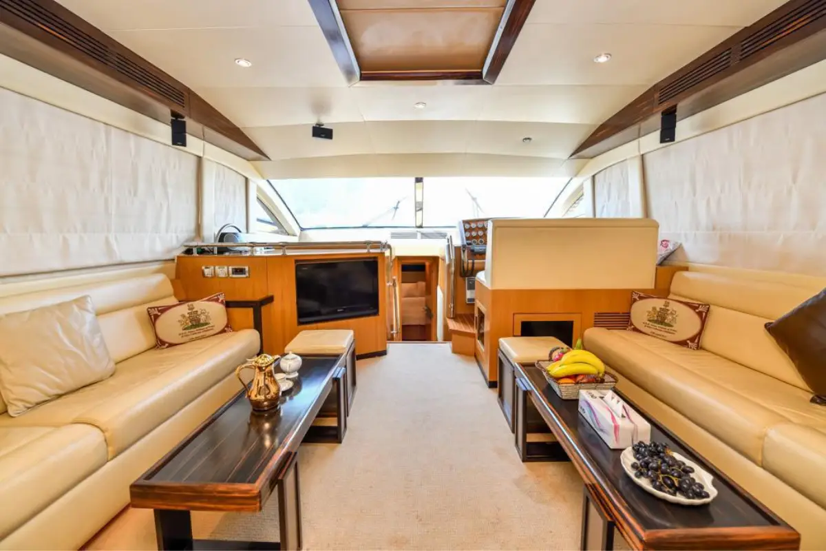 56 Ft Majesty Yacht — photo 12