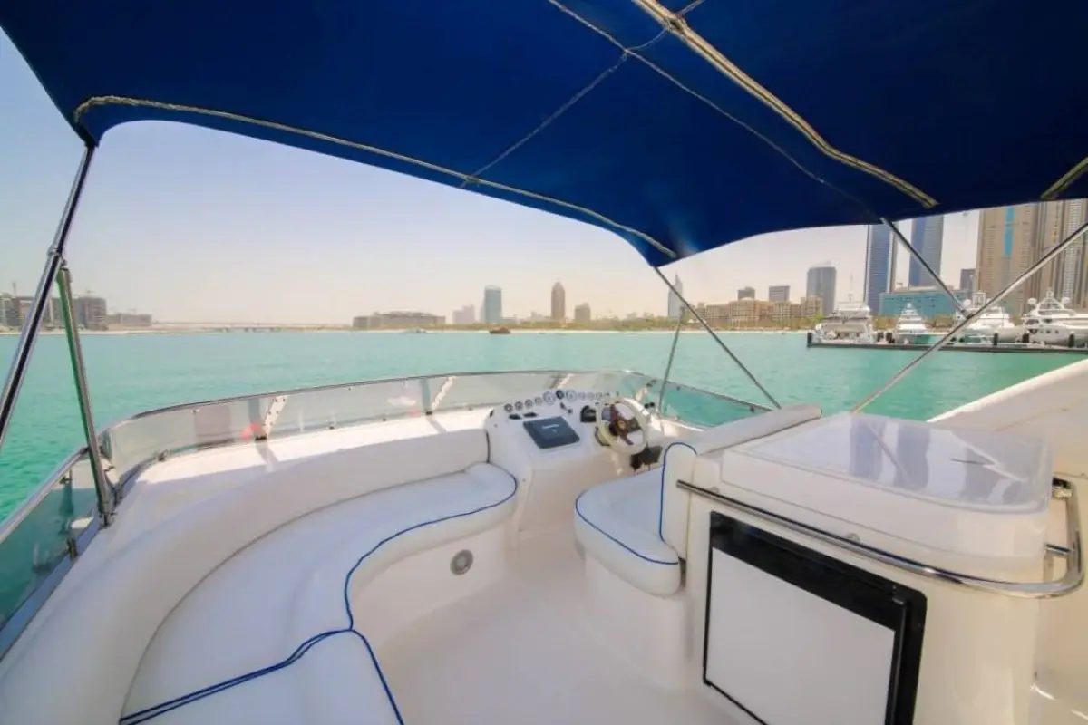 55 Ft Majesty Yacht — photo 12
